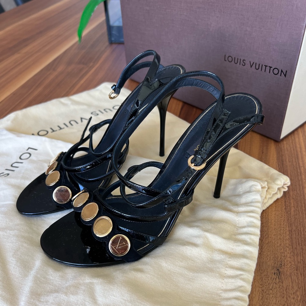 Authentic Louis Vuitton black sandals heels- size 37